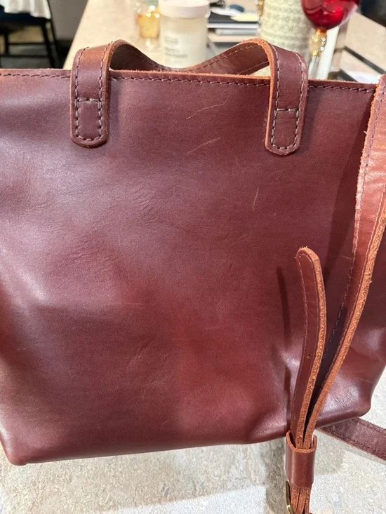 Portland Leather Burgundy Brown Compact Leather Tote - Picture 7 of 8